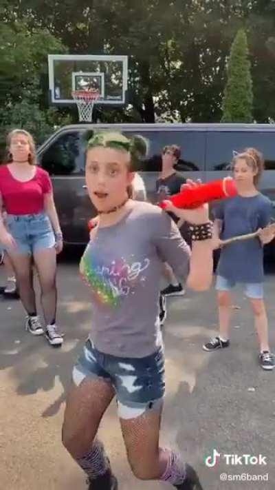 Omg 😱 I wouldn’t mess with Jolyne’s crew!