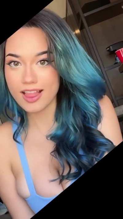 More blue outfit 🤤 (Stabilized)