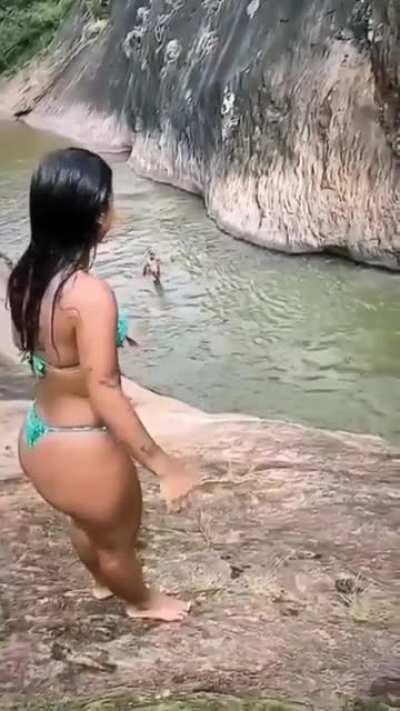 HMC while i give up jumping in the river.