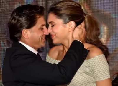 deepika kissing
