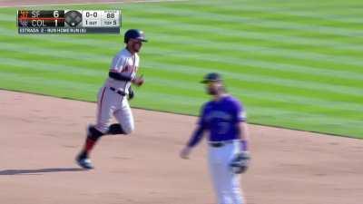 [Highlight] Thairo Estrada blasts his 2nd homer of the day to make it 6-1 Giants