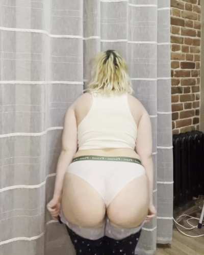 [F] just a little extra in all the right places, especially the hips