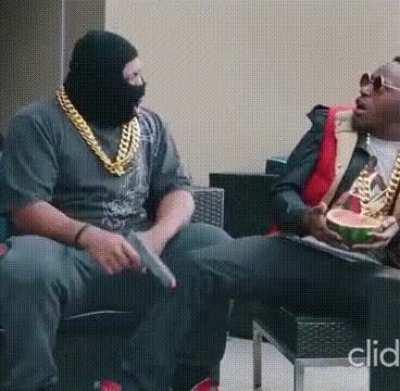 Racist glasses: special dialogue will appear when wearing glasses