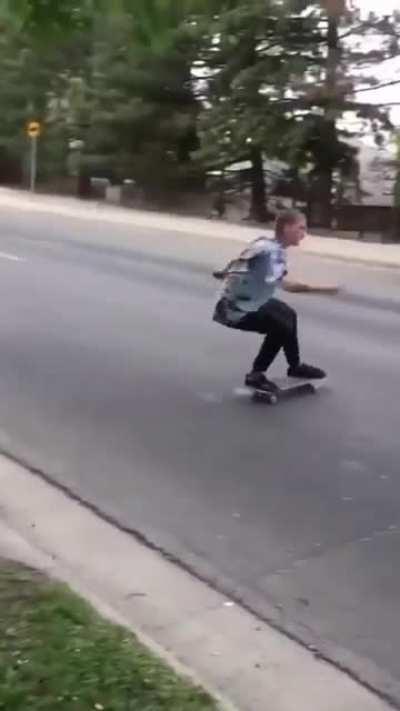 Playing skateboard near the road, what could go wrong?