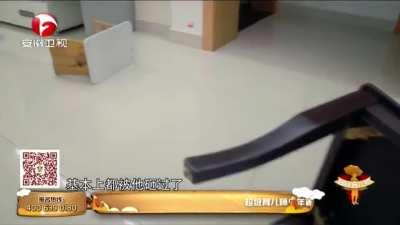 This kid needs to be educated properly (sound on)