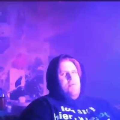 Drachenlord hat sprach und denkstörungen.