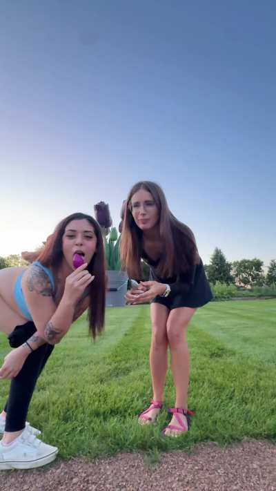 Licking each others butt plugs is my fav way to feel close to my friends 