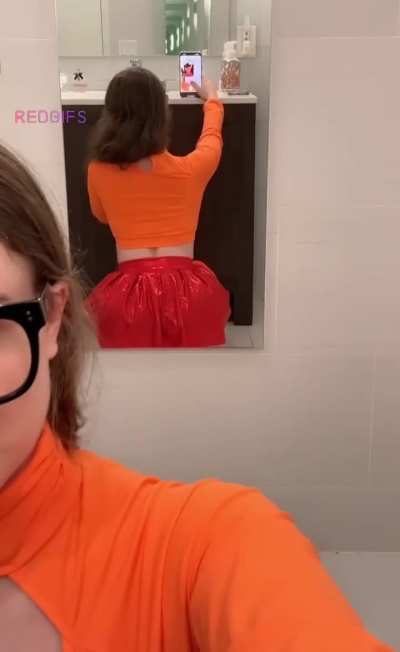 Velma by Caitbabyxo