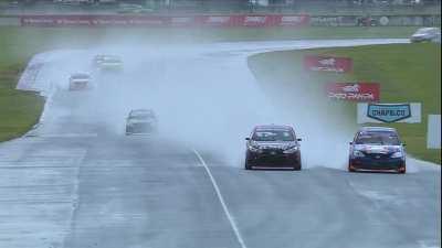 NADIE EN EL MUNDO TRANSMITE TAN BIEN LAS CARRERAS Y LOS PARTIDOS DE FOBAL COMO LOS ARGENTOS