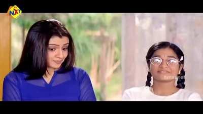 Aa dialogue vinte idhe scene mind lo tirigindi