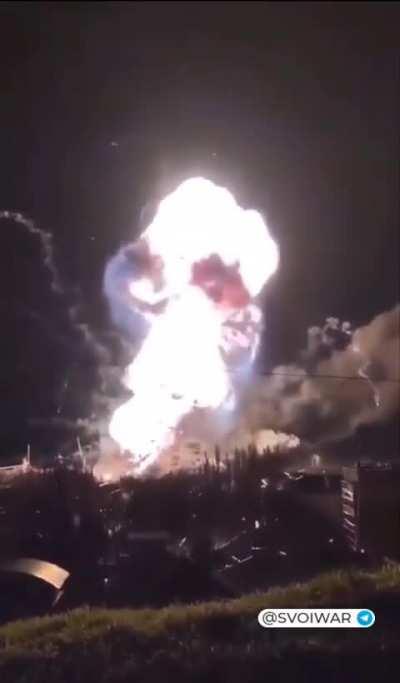 Еще одно видео с хорошего ракурса