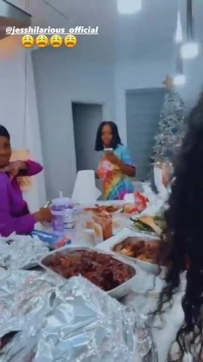 Jess was getting ready to twerk 