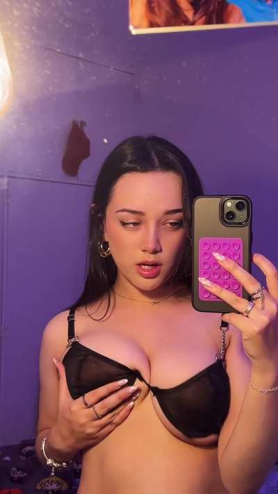 if i told u i was 18 would u still fuck??  IRTR