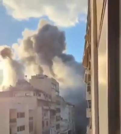 Scenes from the Israeli airstrikes on Chiyah