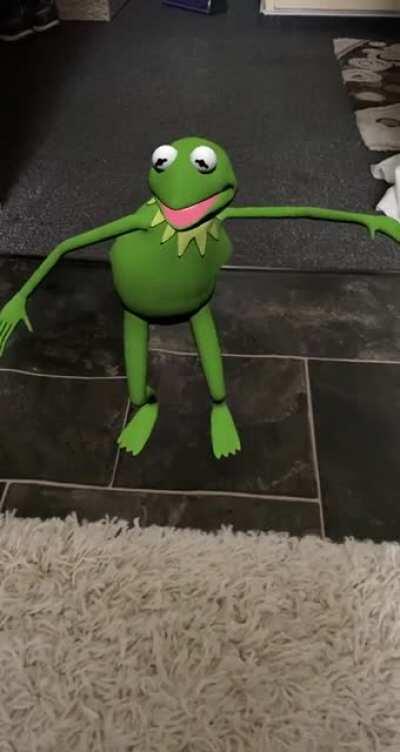 😍😍😍😍🐸🐸🐸🐸😍😍😍😍 den hat Renate von der BuHa grad geschickt 😍😍😍 sowas von voll niedlich 🐸😍🐸😍🐸😍🐸😍 Party trotz Corona yeah 🤩😂🤩😂🤩😂voll süß