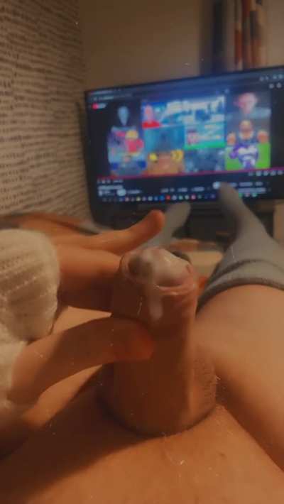 Clean up my creamy cumshot ;3
