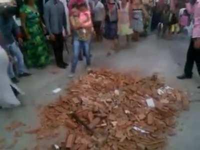 Alguém sabe explicar esse vídeo?