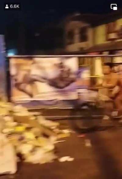 “Here comes Bricks. He’s going to ramped up the pile of Traaaa…….”