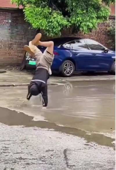 Keeping the shoes dry