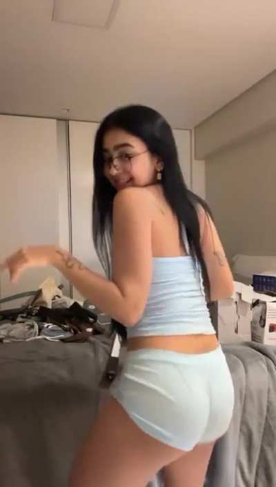 Beca Barreto - Mais dela no primeiro link dos comentários