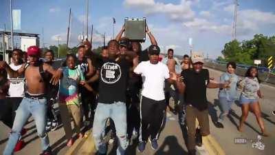 Vibing to import/export