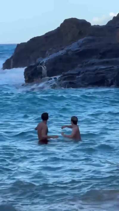 251008 Seventeen Instagram Update with S.Coups and Mingyu