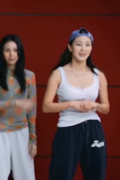 Jihyo giving it all during practice