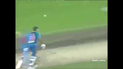 Vintage Dhoni (MSD) !!!!!