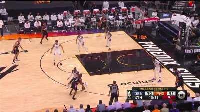 [Highlight] CP3 makes his man dance and dumps it to Craig for the easy layup