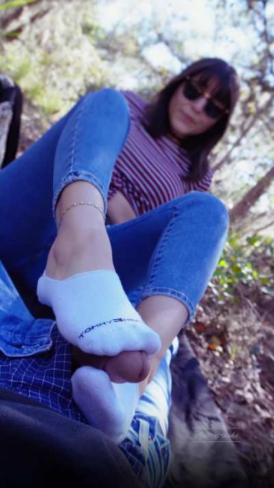 I needed to warm up my feet with his cock 😉