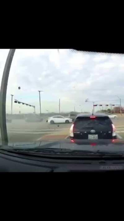 I need context what on EARTH caused this?? [reupload bc my phone is f*cky]