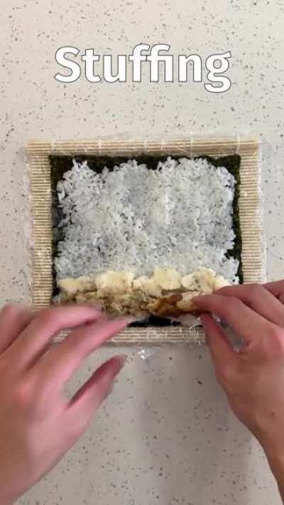 I made sushi out of my Thanksgiving leftovers (including the pie)