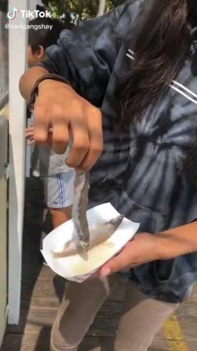 They do be liking fish doe