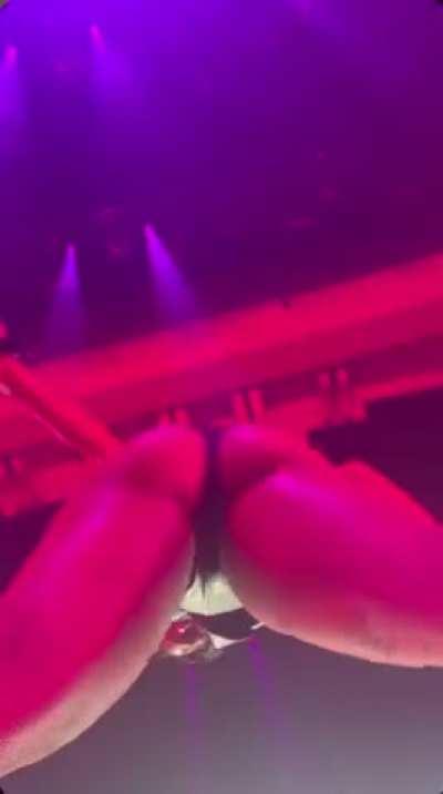 [Discord LikesBooty#4487] Can’t sleep, getting a quick nut out