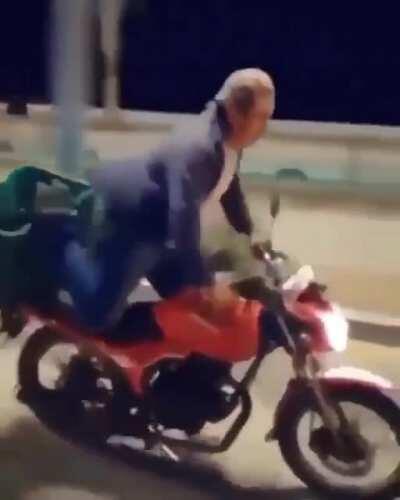 Arriba yo, mi apá y la Chona