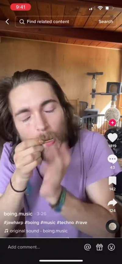 This guy makes trance beats with a jaw harp