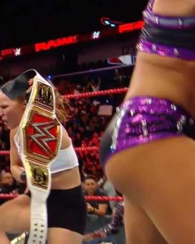 🍑 That jiggle 🍑