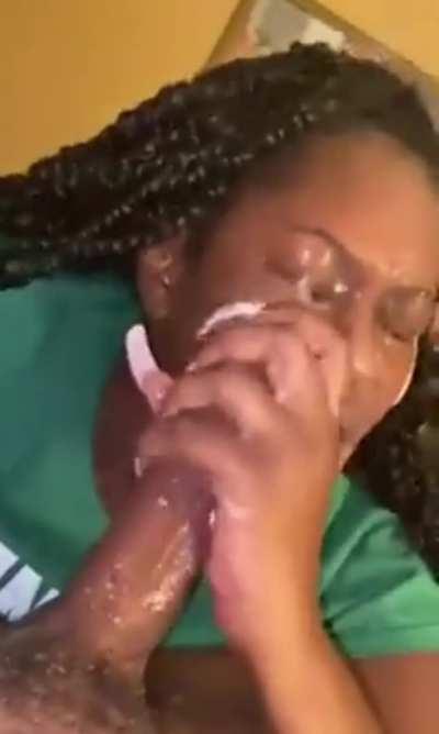 She give that crazy bitch head and gets a big facial