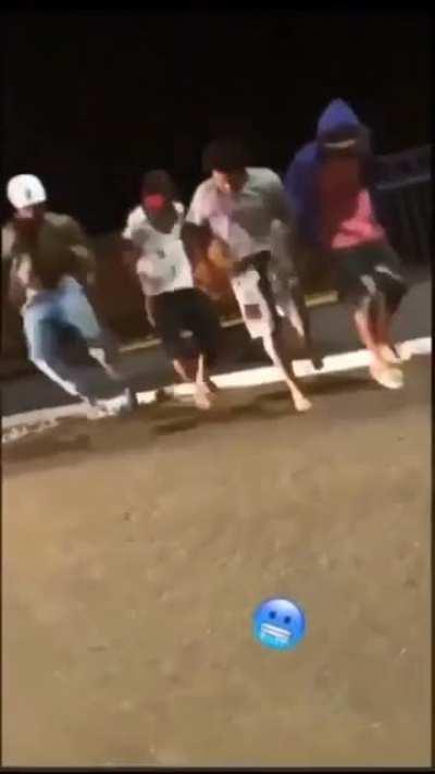 A luz é pra dar efeito 🥶🥶