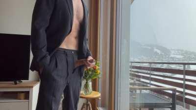 Suited cumshot💦💦