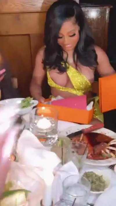 Nip Slip 🥴😲🔥🔥🤤