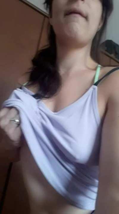 Are you hungry babe? Come .. mommy will breastfeed you ❤️