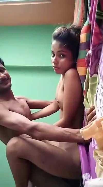 ⚡ Desi Married Couple Fucking in the home 💦💦 [Link In Comment] 👇👇