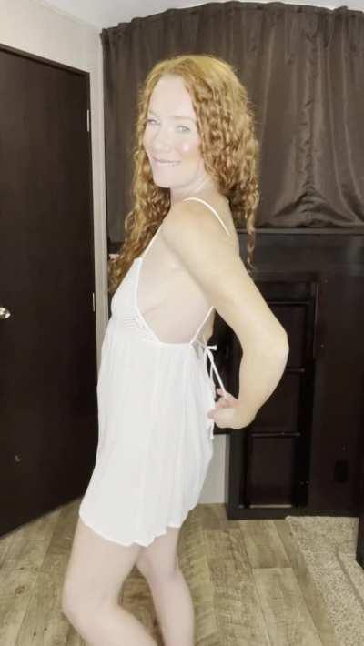 Pull my string, and I’ll pull on your cock😈 42, mom of two