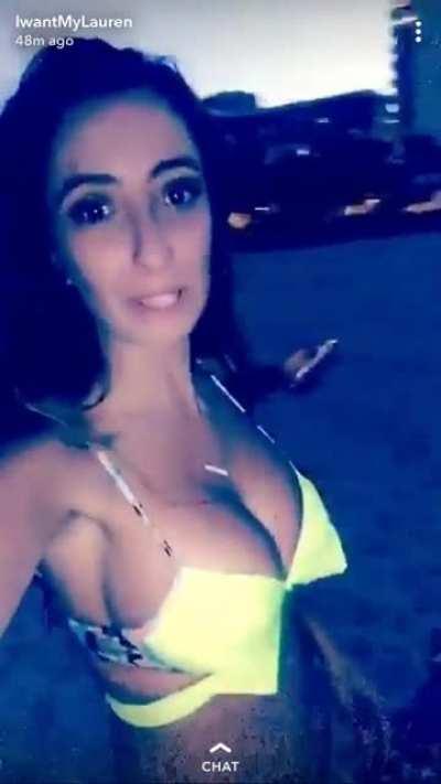 Snap beach with Claudia 🔥