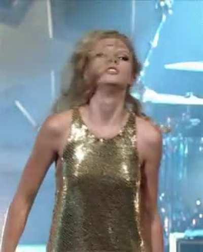 I love her perky tits