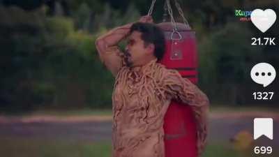 wait lang natawa ako hahaha, may nagtiktok step pa nga 😂