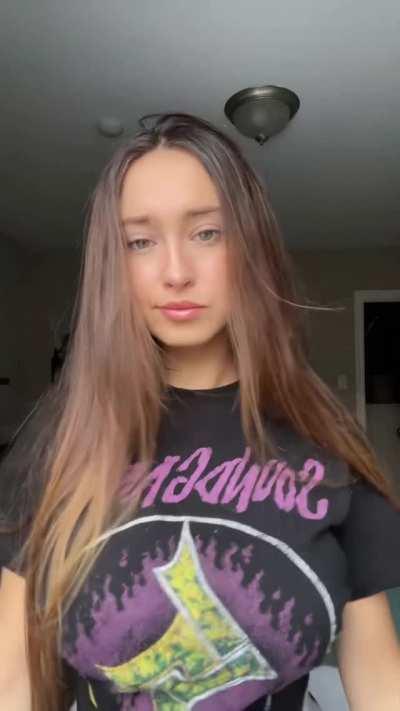 The Soundgarden t-shirt goes hard