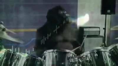 I can feel it pumping in the air tonight