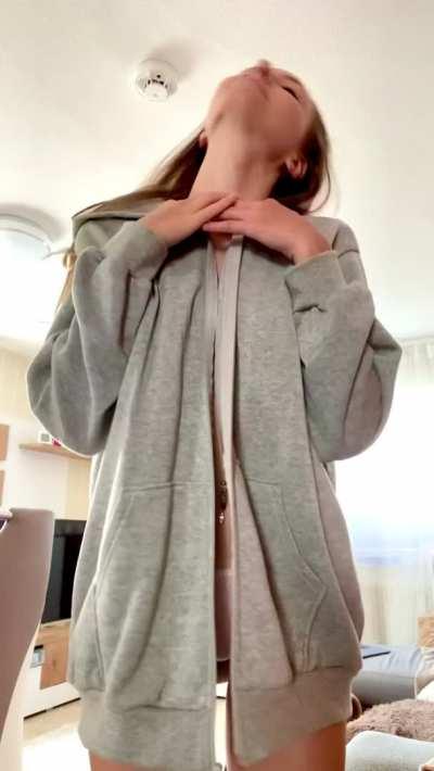 Dadies who appreciate small strip girls are my favorite